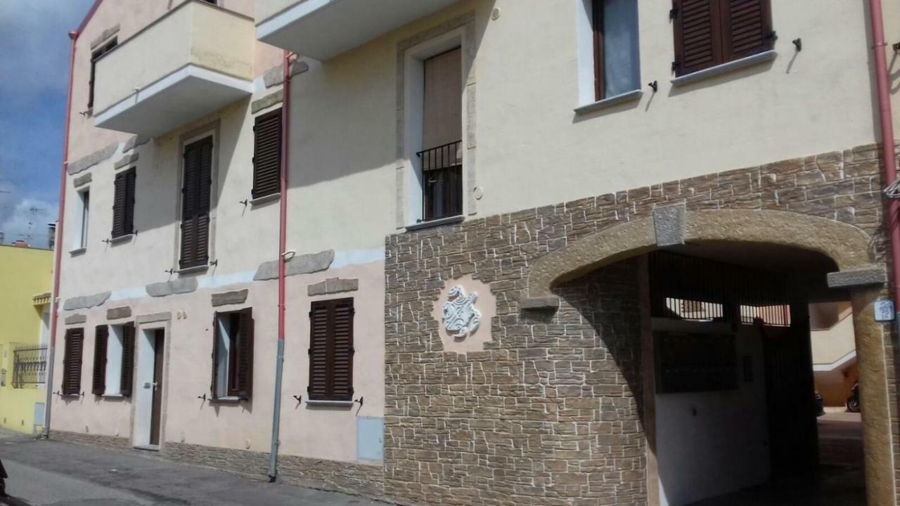 Il Girasole Villa SantʼAntìoco Buitenkant foto